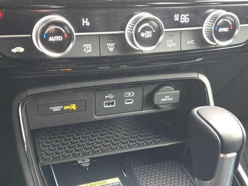 Used 2025 Honda CR-V EX-L image 16