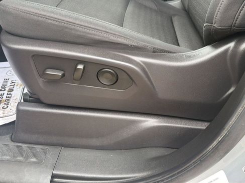 Used 2024 Chevrolet Silverado 1500 W/T w/ WT Fleet Convenience Package AWD/4WD image 12