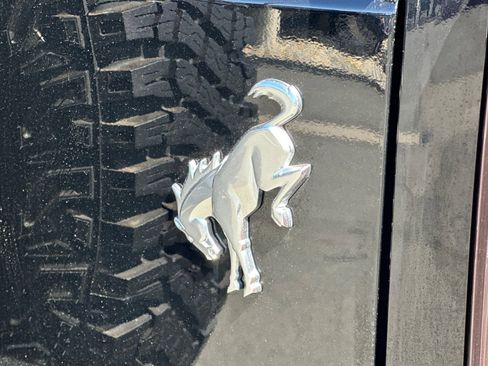 Used 2024 Ford Bronco Badlands AWD/4WD image 26