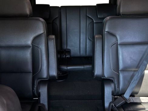 Used 2018 Chevrolet Tahoe Premier AWD/4WD image 20