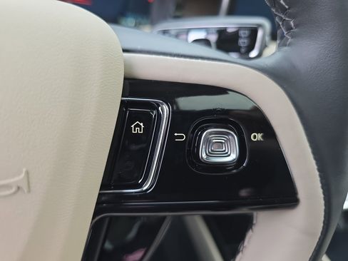 New 2026 Lincoln Corsair Reserve FWD image 17