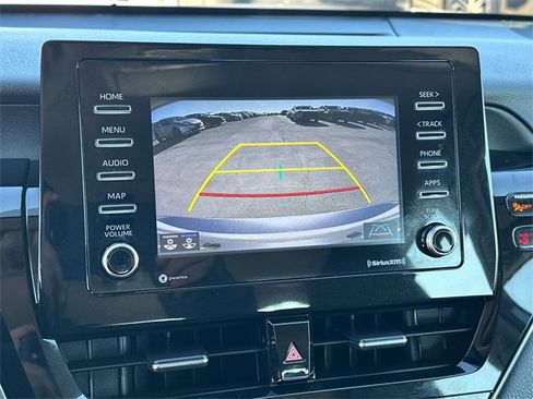 Used 2021 Toyota Camry LE image 25