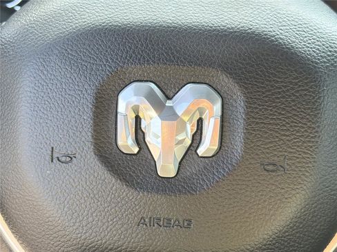 Used 2024 RAM 1500 Big Horn AWD/4WD image 23