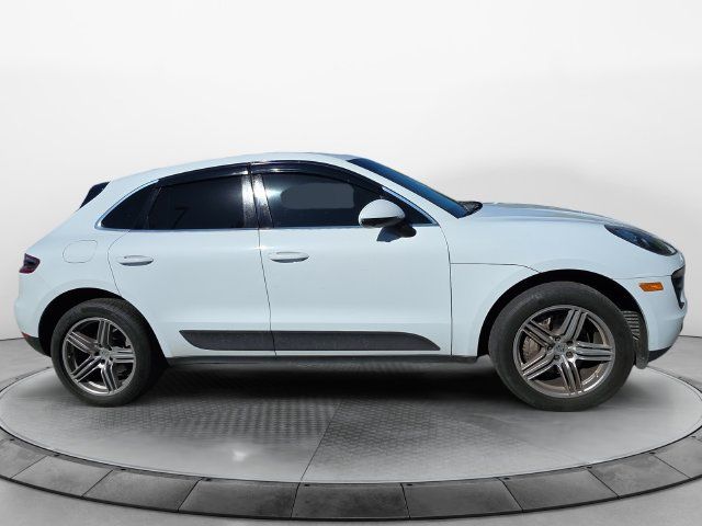 Used 2017 Porsche Macan S AWD/4WD image 6