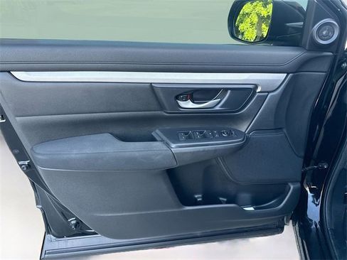 Used 2021 Honda CR-V Special Edition image 17