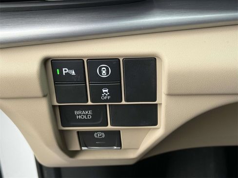 Certified 2024 Acura RDX w/ Technology Package image 25