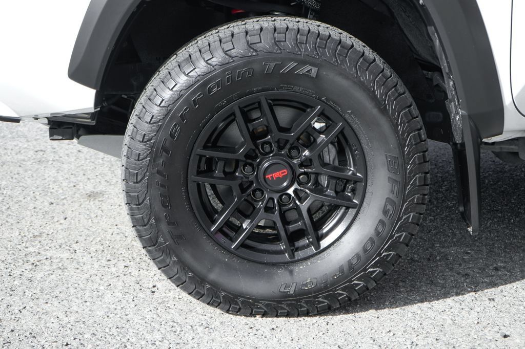 Used 2021 Toyota Tacoma TRD Pro AWD/4WD image 42