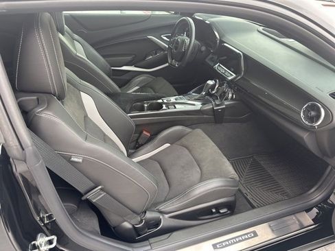Used 2023 Chevrolet Camaro SS image 10