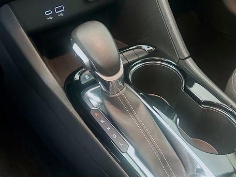 Used 2025 Buick Encore GX Preferred image 24