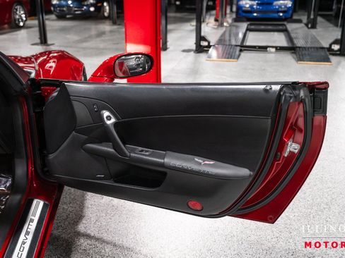 Used 2010 Chevrolet Corvette Grand Sport w/ Preferred Equipment Group RWD image 26