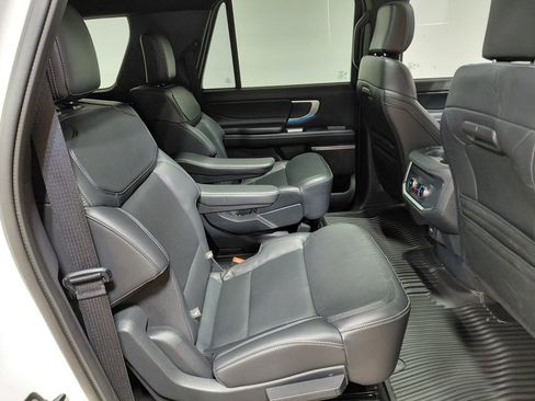 Certified 2025 Ford Expedition Max Platinum w/ Stealth Appearance Package image 6