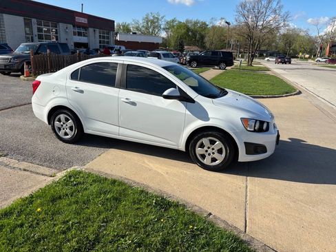 Used 2015 Chevrolet Sonic LS image 7