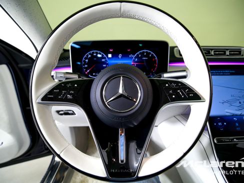 Used 2023 Mercedes-Benz Maybach S 680 4MATIC w/ Manufaktur Leather Package image 13