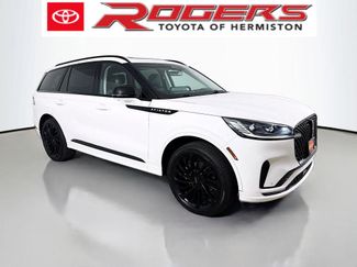 Used 2025 Lincoln Aviator Reserve w/ Equipment Group 201A AWD/4WD video 1