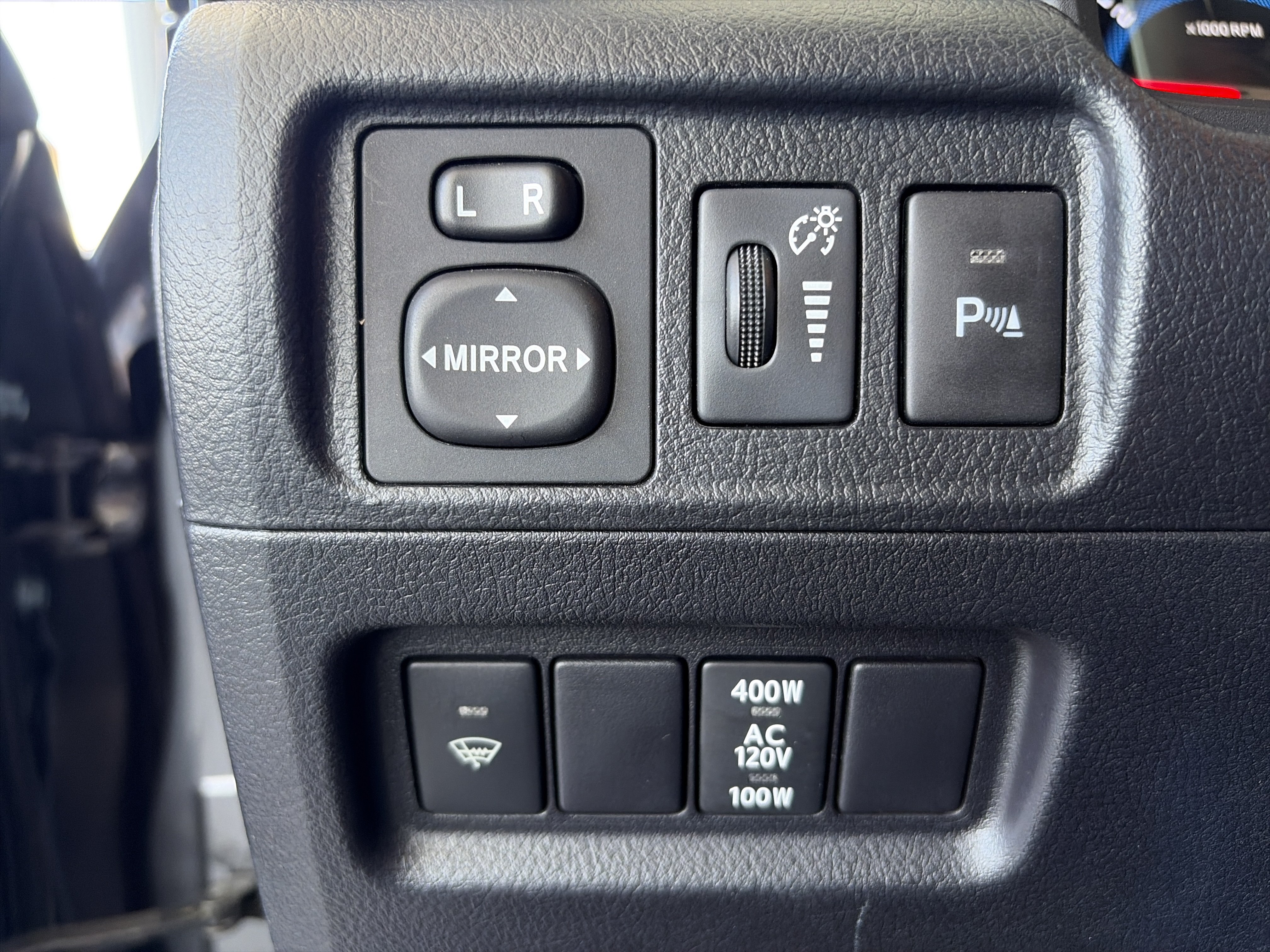 Used 2016 Toyota 4Runner Limited AWD/4WD image 30
