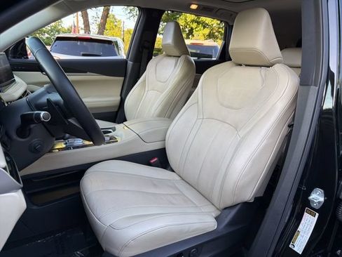Used 2022 INFINITI QX60 Sensory w/ Vision Package AWD/4WD image 7