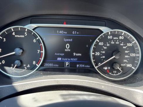 Used 2025 Nissan Altima 2.5 SV AWD/4WD image 11
