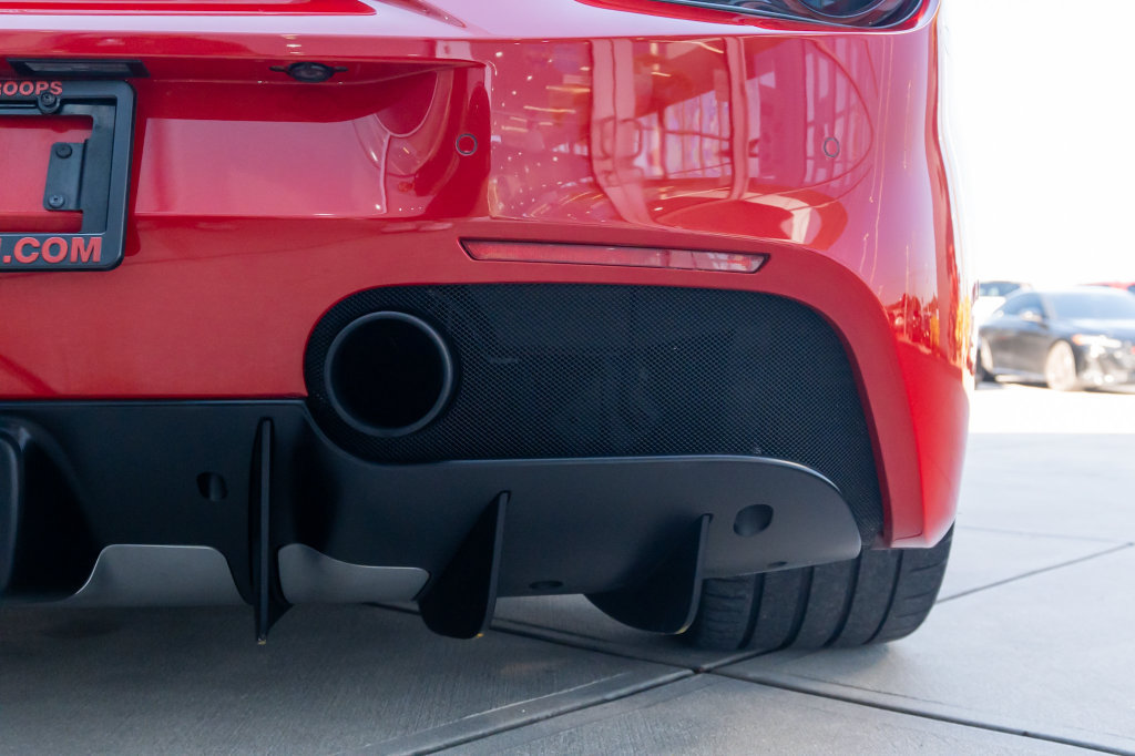 Used 2018 Ferrari 488 Spider RWD image 28
