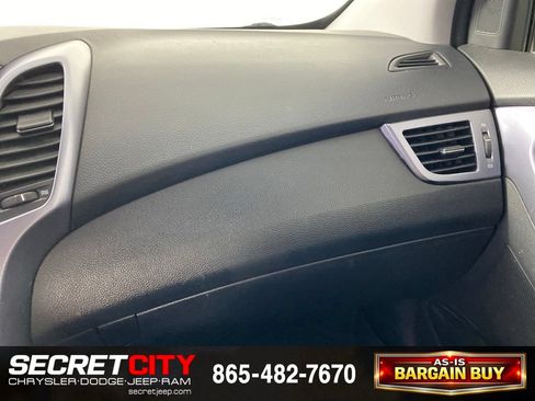 Used 2014 Hyundai Elantra GT w/ Option Group 02 FWD image 12