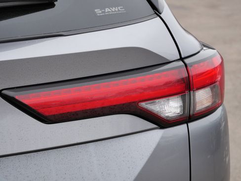 Used 2023 Mitsubishi Outlander SEL image 17