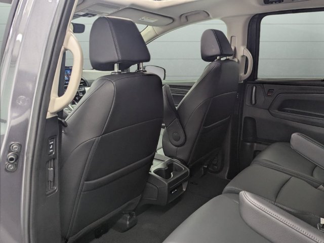 Used 2026 Honda Odyssey EX-L image 31