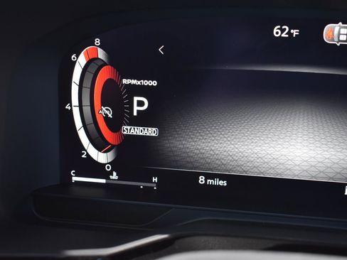 New 2026 Nissan Pathfinder Platinum image 32