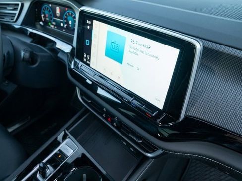 New 2026 Volkswagen Atlas Cross Sport SEL Premium R-Line image 42