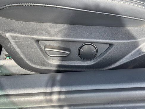 Used 2024 Ford Mustang Premium image 14