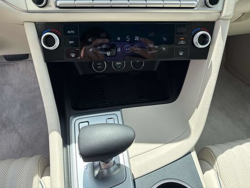 Used 2026 Genesis G70 2.5T Prestige RWD image 27