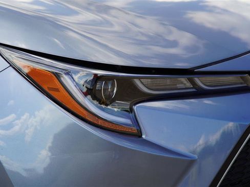 Used 2022 Toyota Corolla XLE FWD image 21