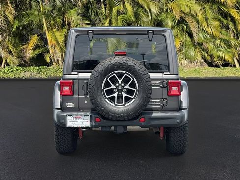 Used 2019 Jeep Wrangler Unlimited Rubicon AWD/4WD image 6