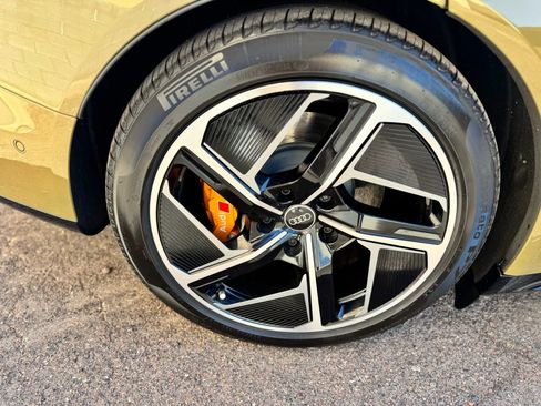 Used 2024 Audi RS e-tron GT w/ Carbon Performance Package AWD/4WD image 7