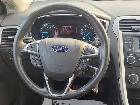 Used 2013 Ford Fusion SE FWD image 12