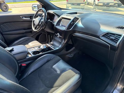 Used 2020 Ford Edge ST w/ Cold Weather Package AWD/4WD image 43