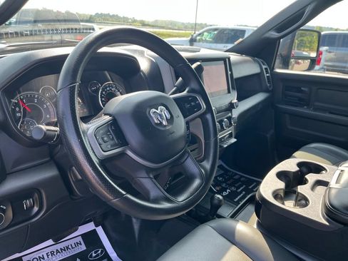 Used 2024 RAM 3500 Tradesman AWD/4WD image 15