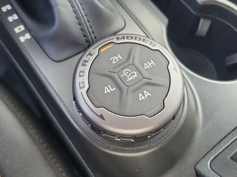 Used 2023 Ford Bronco Badlands AWD/4WD image 25