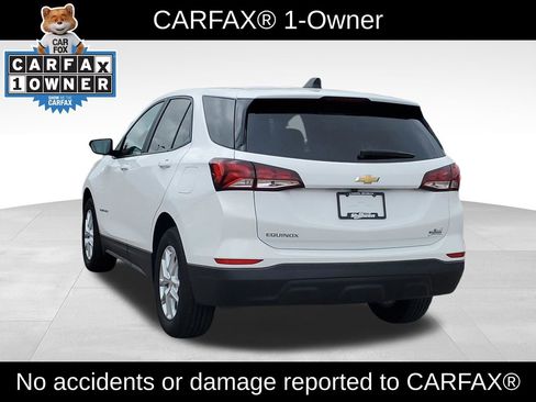 Certified 2023 Chevrolet Equinox LS w/ LS Convenience Package FWD image 4