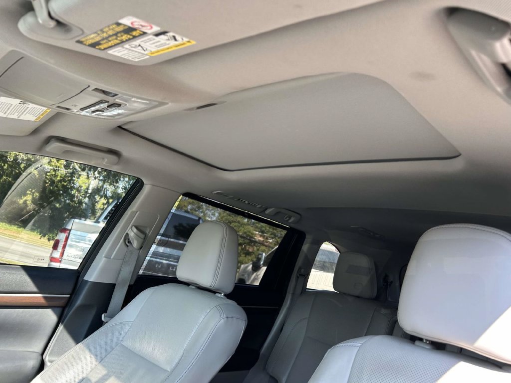 Used 2015 Toyota Highlander Limited FWD image 14