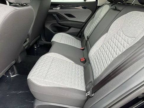 Certified 2025 Volkswagen Tiguan S FWD image 16