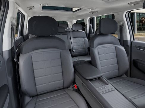 New 2026 Kia EV9 Land image 15