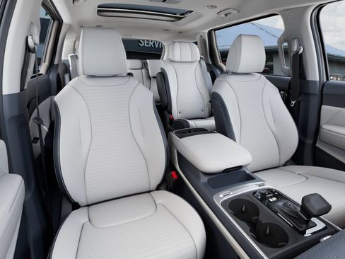 New 2026 Kia Carnival SX Prestige image 15