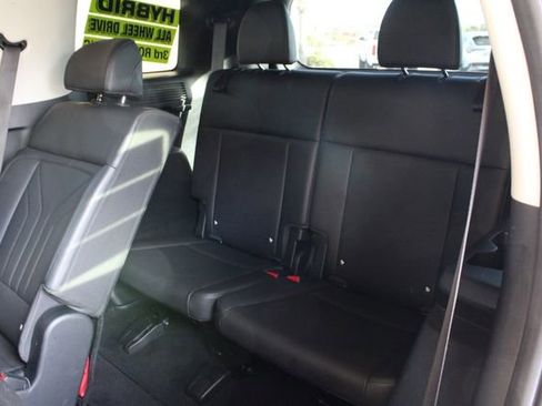 Used 2025 Hyundai Santa Fe SEL image 25