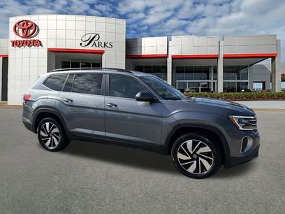 Used 2025 Volkswagen Atlas SE