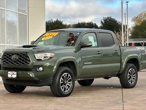 Certified 2021 Toyota Tacoma TRD Sport w/ Technology Package image 10