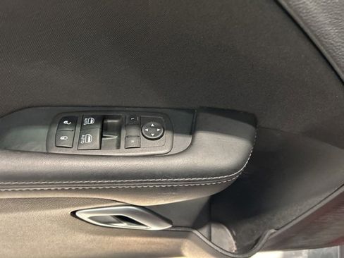 Used 2023 Dodge Challenger R/T image 10