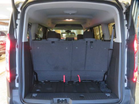 Used 2016 Ford Transit Connect XL image 41