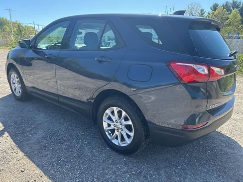 Used 2019 Chevrolet Equinox LS w/ LPO, Floor Liner Package AWD/4WD image 6