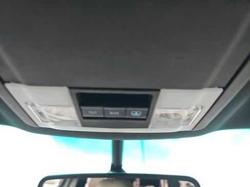 Used 2014 Ford Explorer XLT w/ Equipment Group 202A image 50