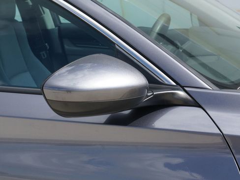 Used 2019 Honda Accord LX image 17