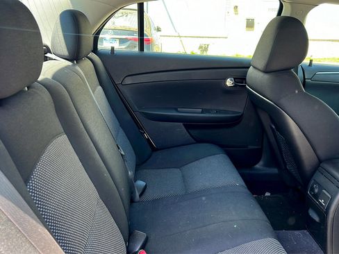 Used 2011 Chevrolet Malibu LT w/ Power Convenience Package image 12